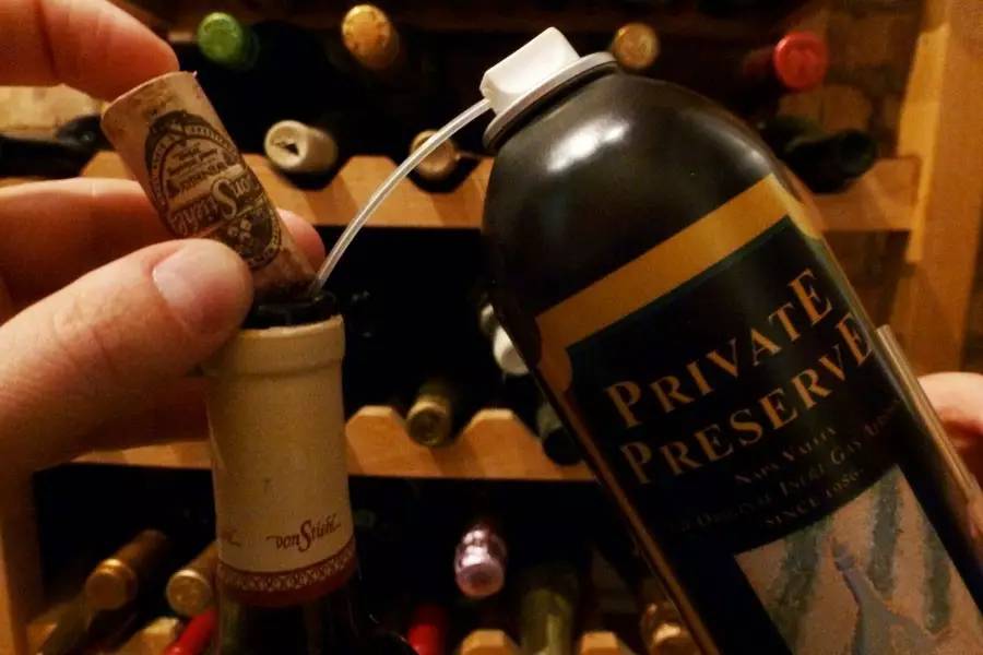 Argon gas is injected into the wine